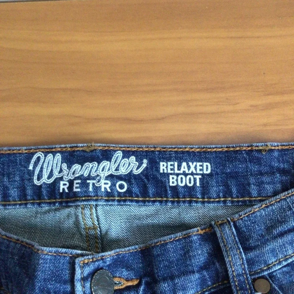 Mens Wrangler Blue Relaxed Boot Jeans Classic Style Size 36/32